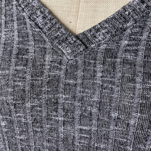 Grey Anthropologie Deletta long sleeve top - Picture 3 of 9